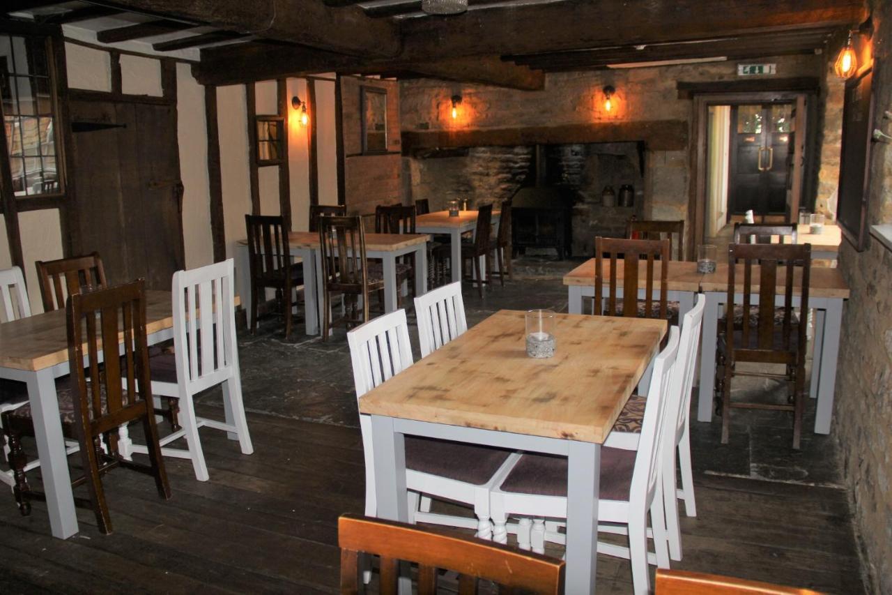 The George Inn Lower Brailes Eksteriør bilde